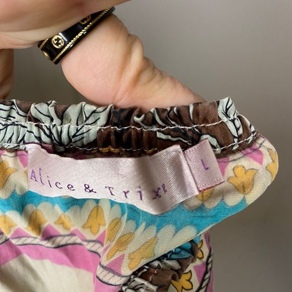 Alice & Trixe Womens Mini Dress Sexy Sleeveless Boho Patchwork Deep Neckline L - Picture 2 of 6